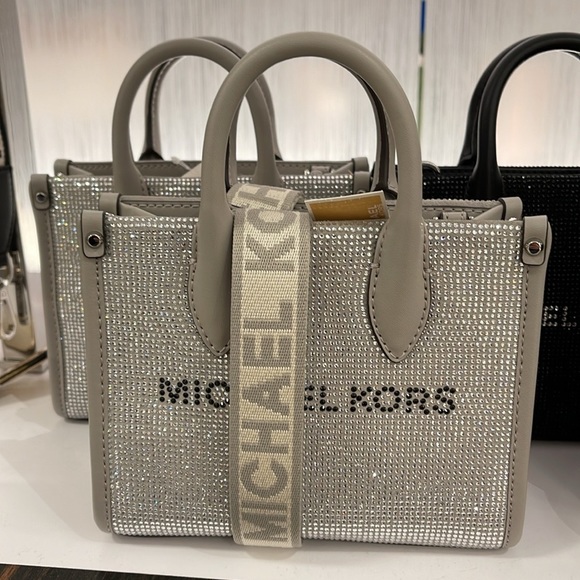 MICHAEL KORS MK
Mirella Extra-Small Logo XS Shopper XBody Leather Crossbody Bag - Picture 2 of 16